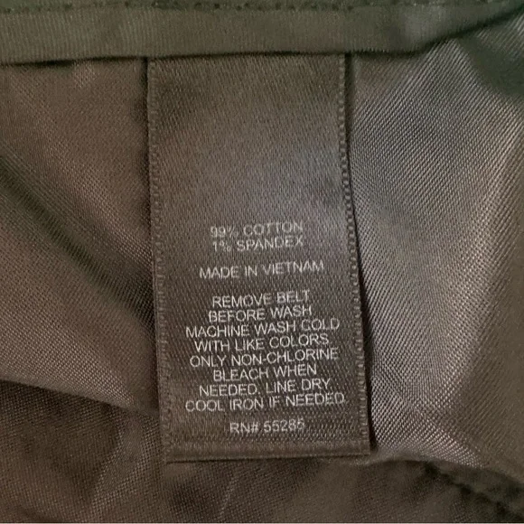 Express Green Shorts Size 8 - Picture 5 of 5